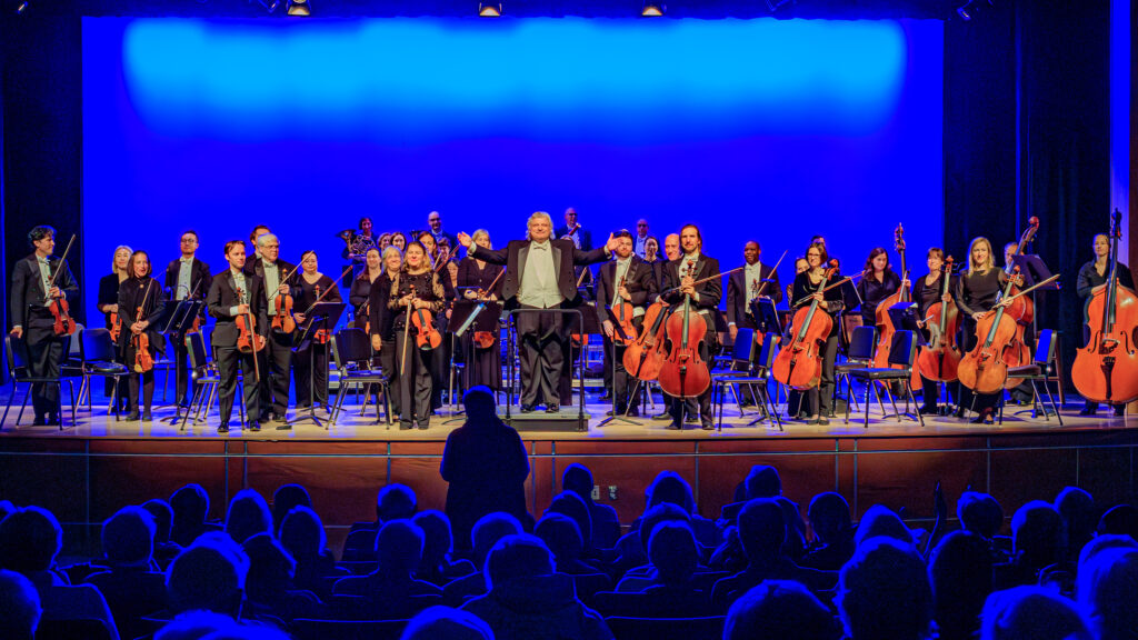 20251108 - Come to the Party-LowRez-096